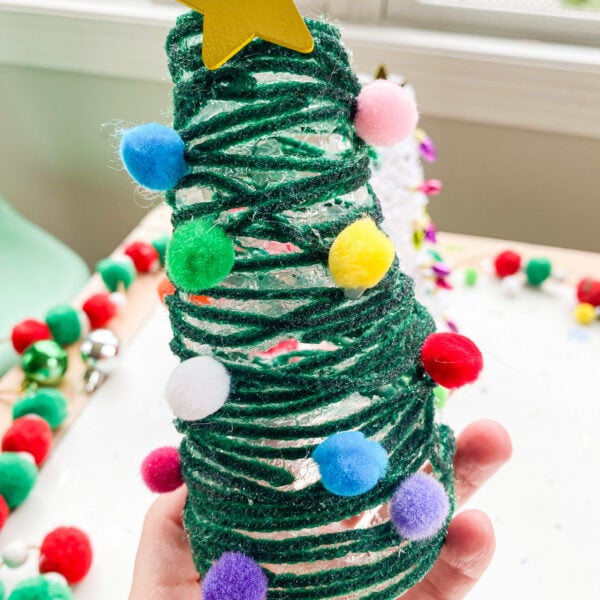 String Christmas Tree Craft